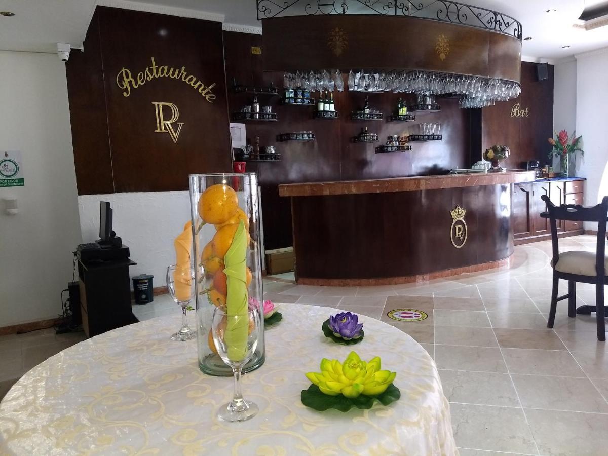 Hotel Plaza Versalles Кали Екстериор снимка